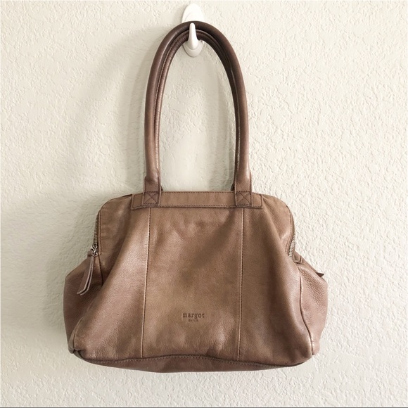 margot leather shoulder bag